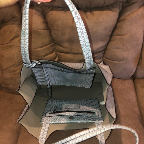 Antonio Melani lt blue tote - Picture 7 of 8